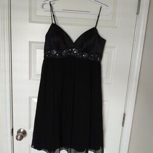 Black dress size 12.